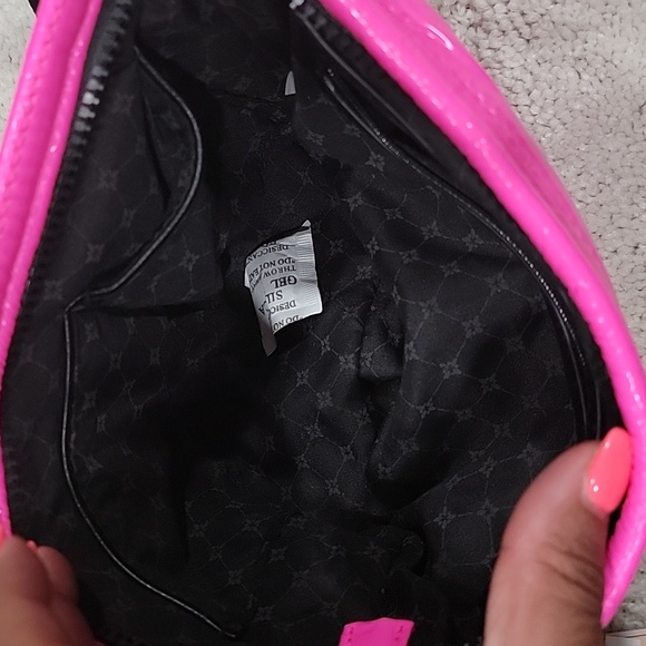 NWT BCBGeneration 2 in 1 Crossbody Puffer Bag, Pink - Picture 9 of 10